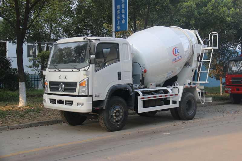 東風創(chuàng)普6方攪拌車