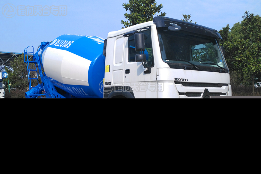 中國(guó)重汽豪沃混凝土攪拌車
