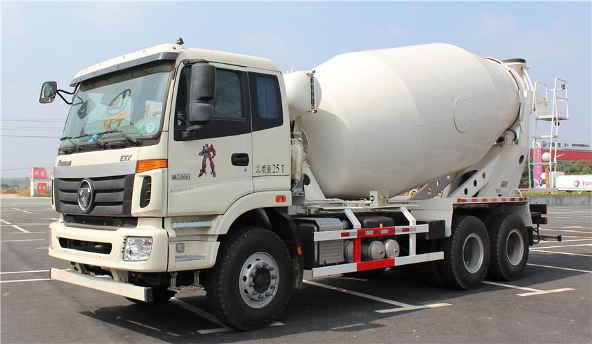 福田歐曼12方水泥攪拌車(chē)高清左側(cè)圖片