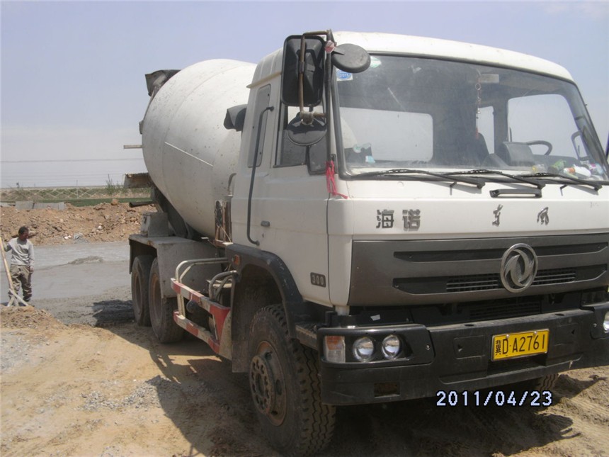 東風(fēng)攪拌車展示圖7